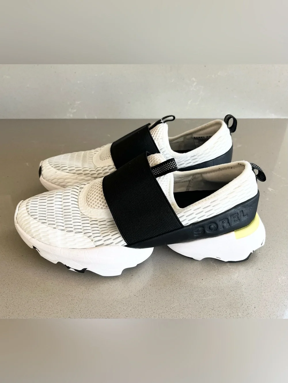 Sorel Kinetic Impact Strap Slip On Sneakers NL4698-100 White Shoe Women Size 7.5